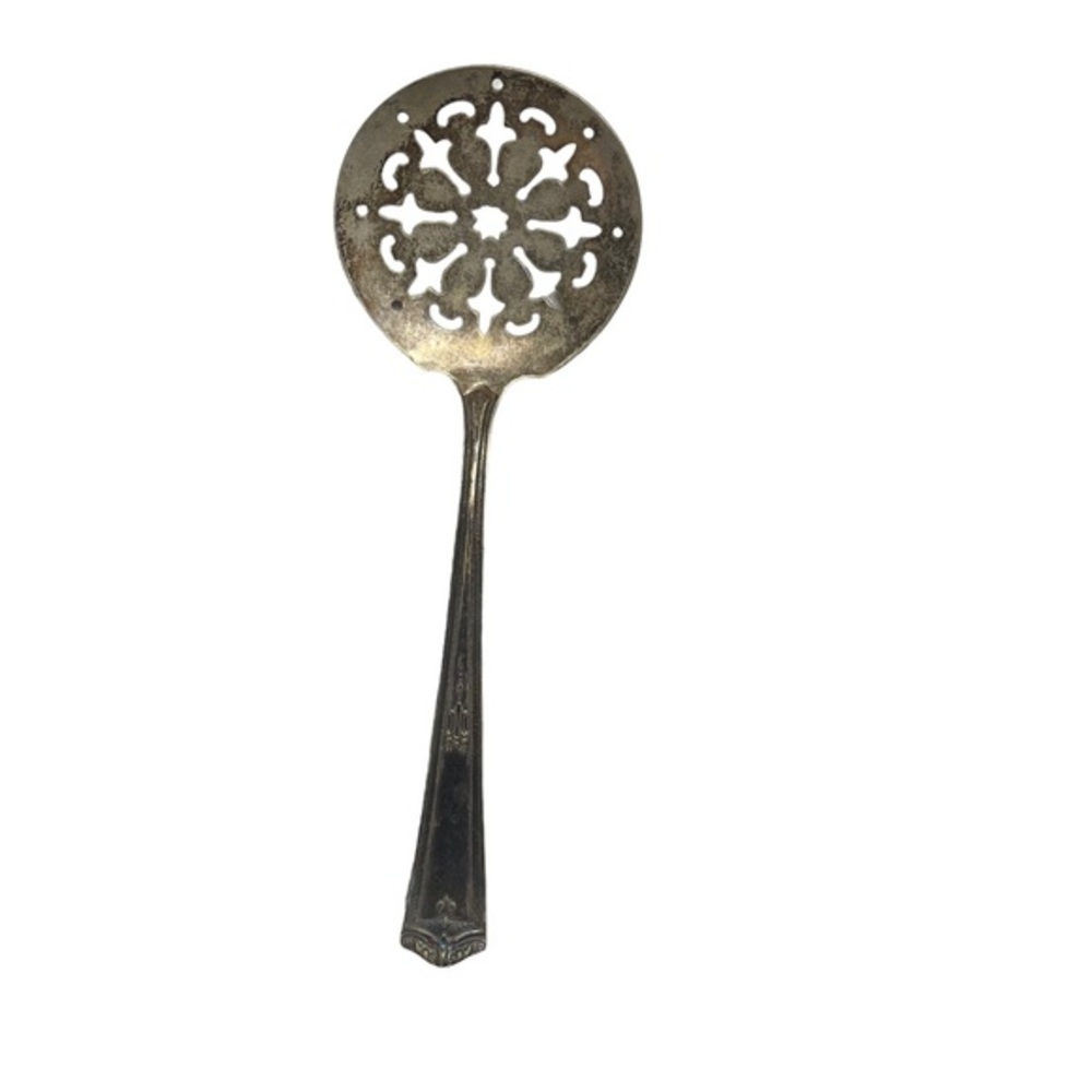 Fairfield antique or vintage silver plated tomato server alpha pattern RARE